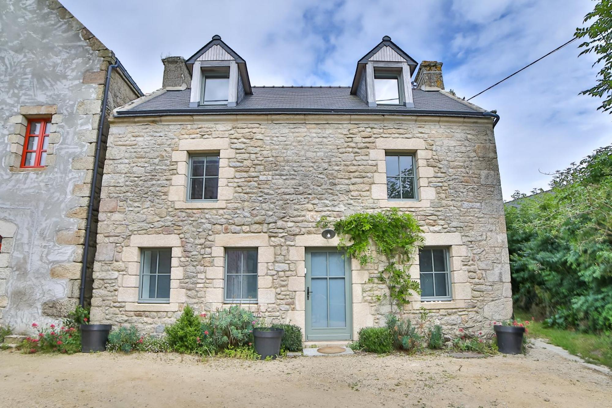 Ancienne Forge Avec Son Jardin A 2 Pas De La Plage Erdeven Exterior photo